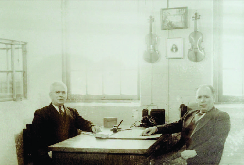 Olinto and Emilio Mari