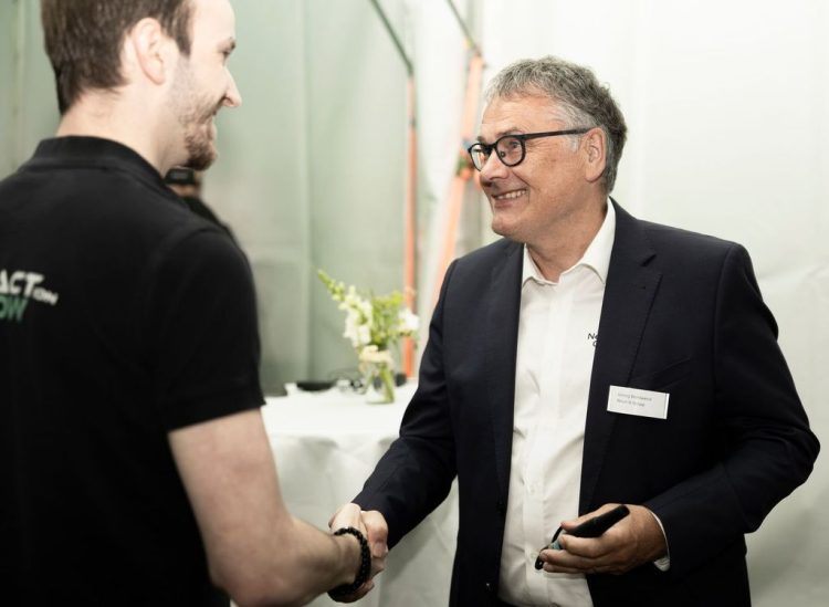 2-billionth NEUTRIK connector presented to Georg Wohlwend,  delegate of the Board of Directors, Neutrik Group