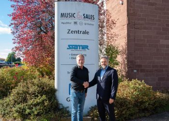 Sándor Molnár, Managing Director of Eurythmics, Dawid Somlo, HK Audio International Sales Manager Eastern Europe