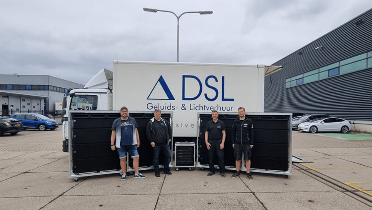 Bart van der Smissen (Ampco Flashlight), Ad Gomes, Gert-Jan Gomes, Martijn de Jong (Ampco Flashlight)​